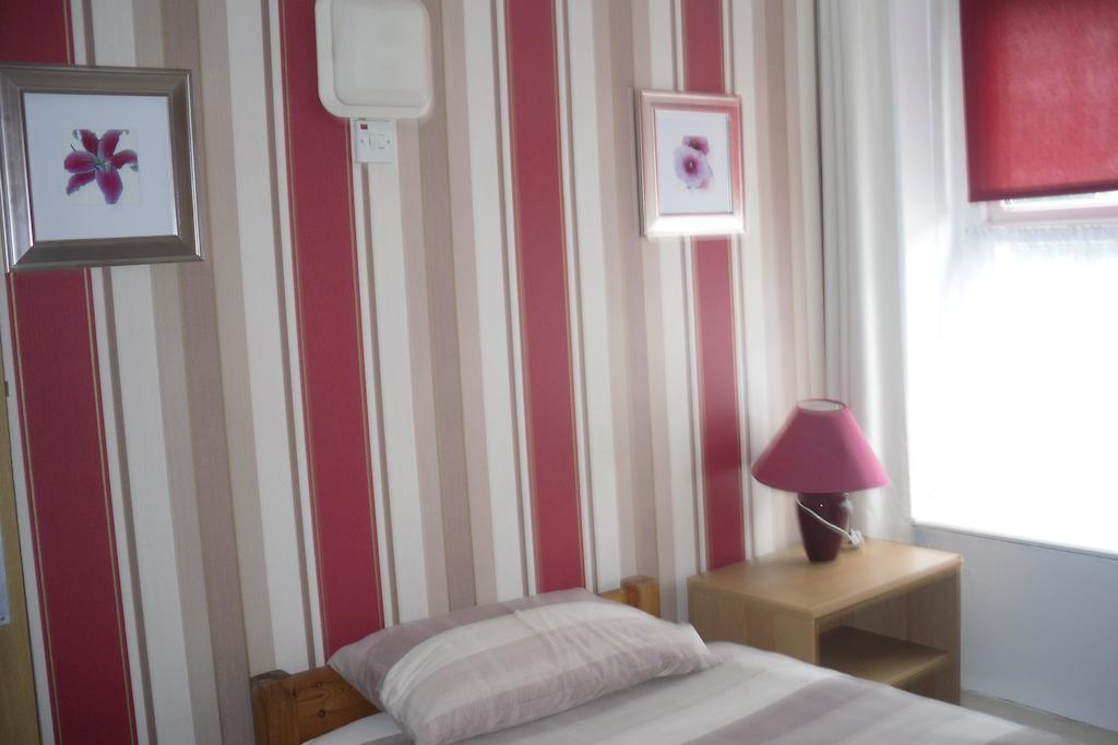 Llanion Lodge Saint Florence Kültér fotó